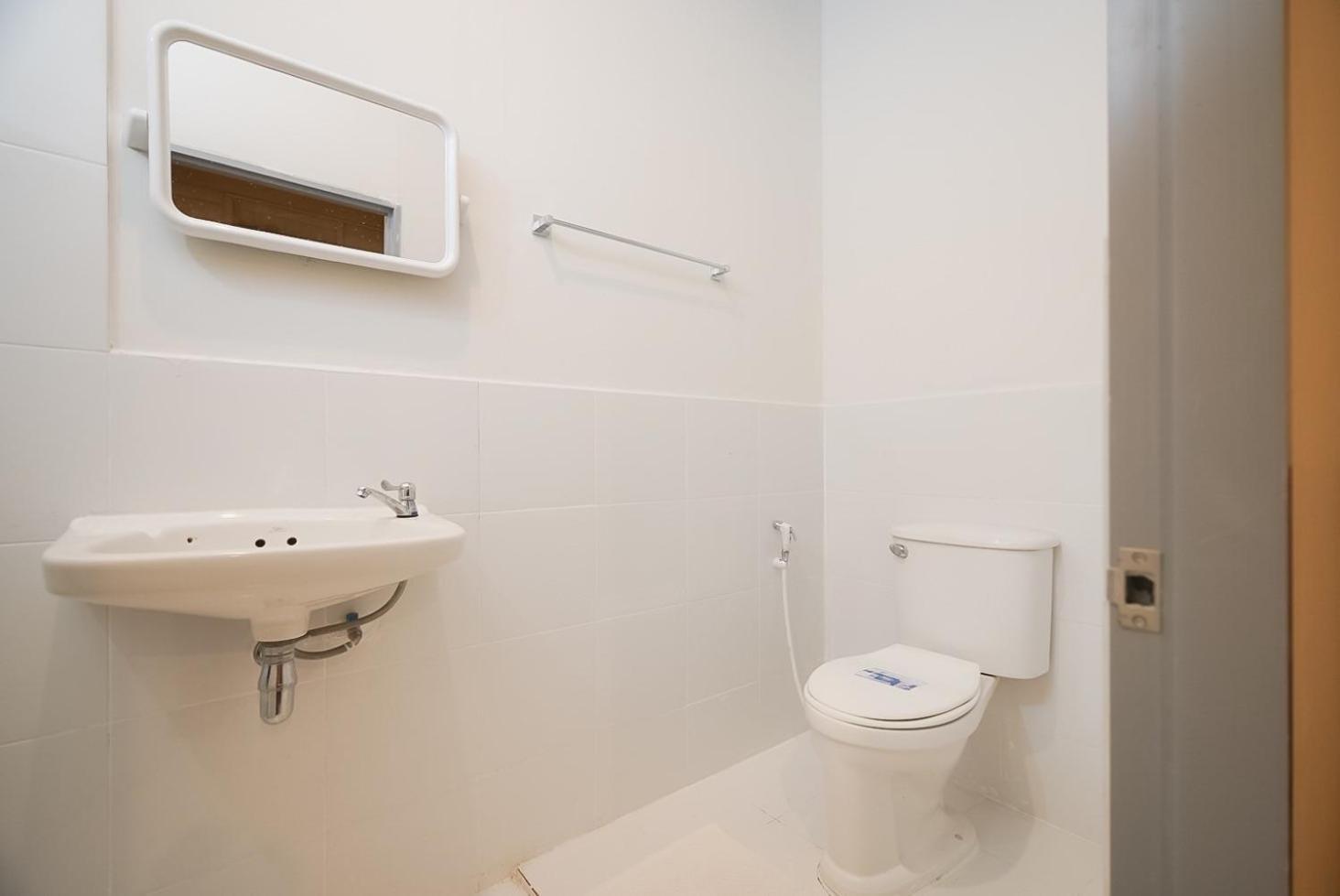 Mitr Inn Yaowarat - มิตร อินน์ เยาวราช Бангкок Экстерьер фото